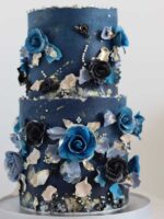 Blue Flowers Cake - Image 2