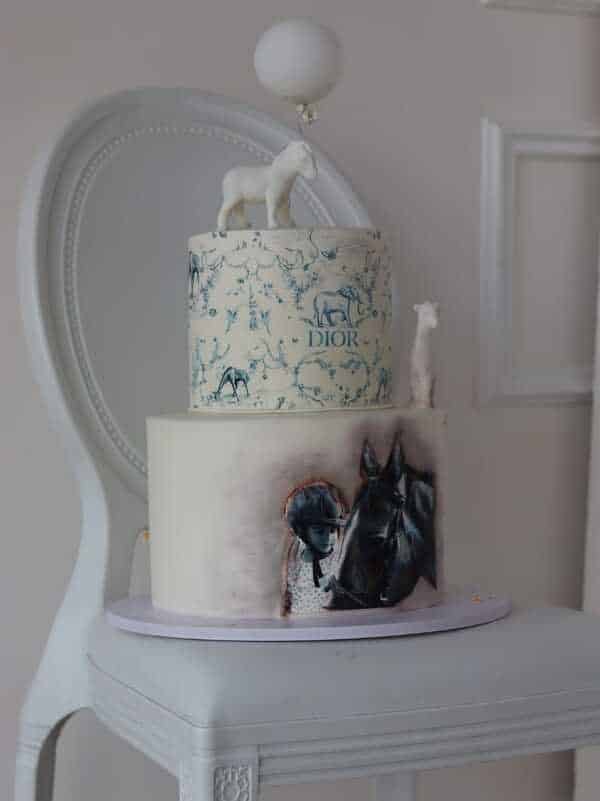 DIOR-Cake-2.5kg-550-AED-3kg-650-AED.jpeg DIOR Cake - Image 1