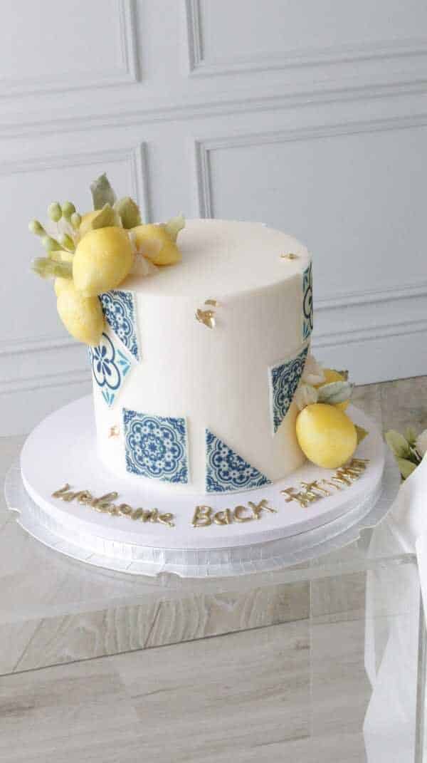 Lemon-Cake2.5kg-550-AED3kg-650-AED.jpeg Lemon Cake - Image 1