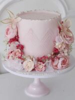 Pink Flowers Cake