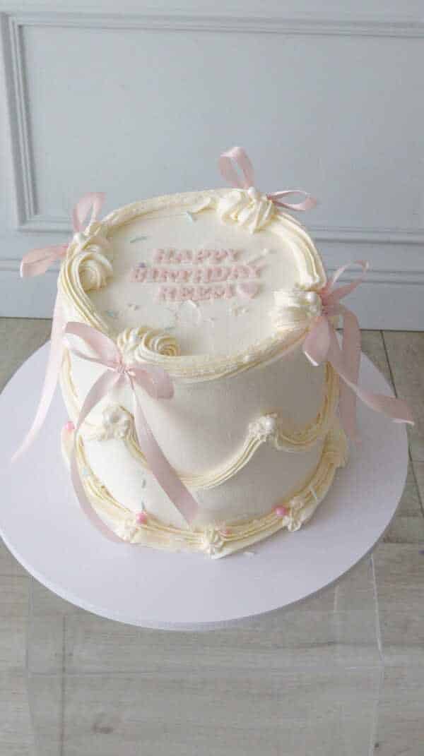 WhatsApp-Image-2024-07-19-at-10.41.44-AM-2.jpeg Birthday Cake #11 - Image 1