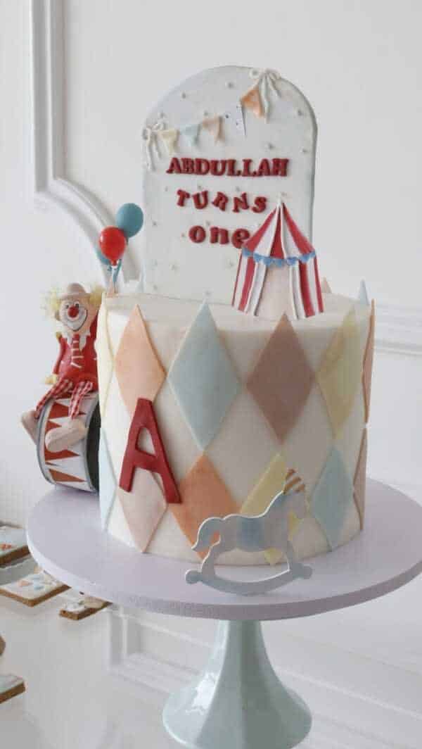 circus-Birthday-cake2.5kg-550-AED3kg-650-AED.jpeg Circus Birthday Cake - Image 1