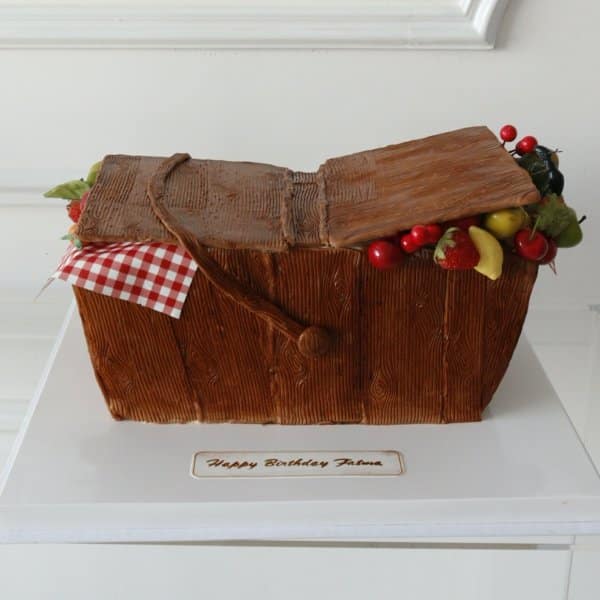 square-1-2.jpg Picnic Basket Cake - Image 1